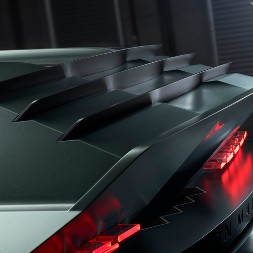 2026 Aston Martin Dreadnought Concept Exterior